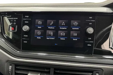 KM74JDK Volkswagen Polo 1.0 TSI 115 Black Edition 5dr DSG Thumbnail #12