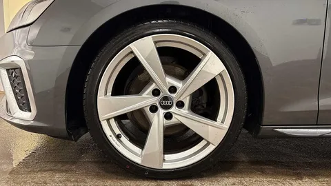 NA72VFF Audi A4 S line 35 TFSI 150 PS S tronic Thumbnail #5