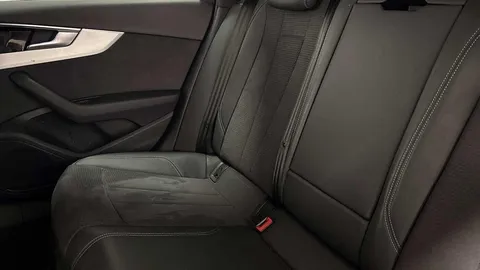 NA72VFF Audi A4 S line 35 TFSI 150 PS S tronic Thumbnail #7