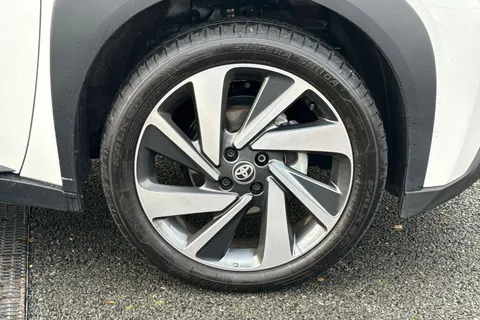 MT25KRU Toyota Aygo X 1.0 VVT-i Edge 5dr Auto Thumbnail #11