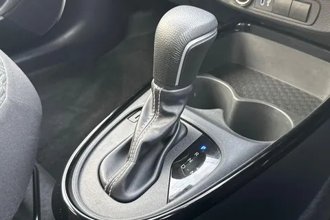 MT25KRU Toyota Aygo X 1.0 VVT-i Edge 5dr Auto Thumbnail #17