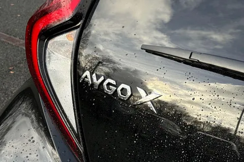 MT25KRU Toyota Aygo X 1.0 VVT-i Edge 5dr Auto Thumbnail #31