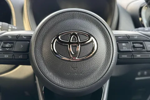 MT25KRU Toyota Aygo X 1.0 VVT-i Edge 5dr Auto Thumbnail #36