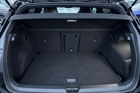  Volkswagen Golf 2.0 TSI R Black Edition DSG 4Motion Euro 6 (s/s) 5dr Thumbnail #9