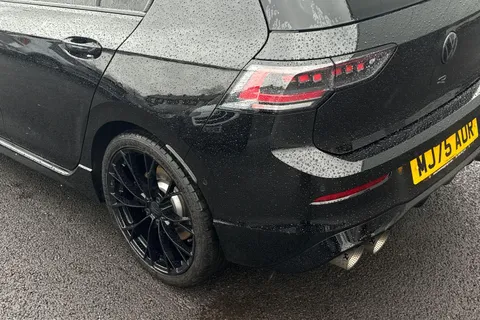  Volkswagen Golf 2.0 TSI R Black Edition DSG 4Motion Euro 6 (s/s) 5dr Thumbnail #15