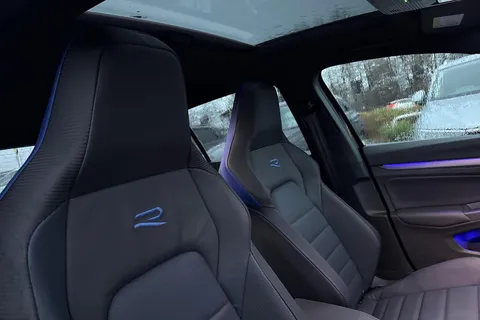  Volkswagen Golf 2.0 TSI R Black Edition DSG 4Motion Euro 6 (s/s) 5dr Thumbnail #20