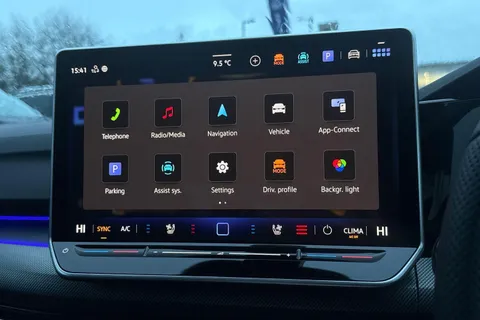  Volkswagen Golf 2.0 TSI R Black Edition DSG 4Motion Euro 6 (s/s) 5dr Thumbnail #35