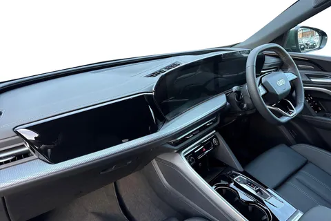  Audi Q5 2.0 TDI S line S Tronic quattro Euro 6 (s/s) 5dr Thumbnail #9