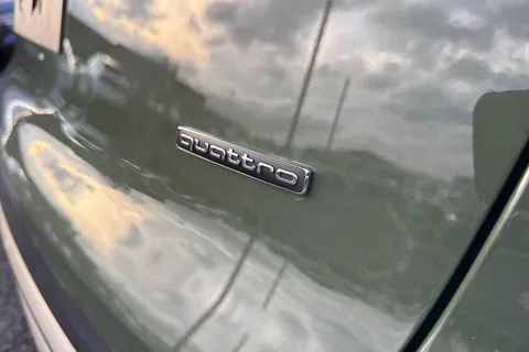  Audi Q5 2.0 TDI S line S Tronic quattro Euro 6 (s/s) 5dr Thumbnail #31