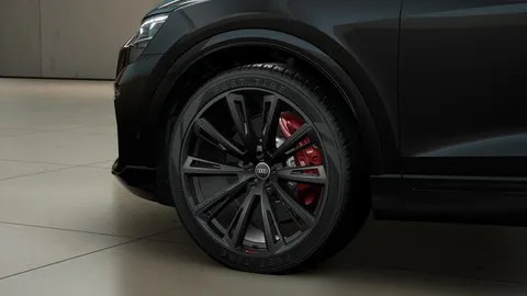 Audi SQ8 4.0 TFSI V8 Black Edition Tiptronic quattro Euro 6 (s/s) 5dr Thumbnail #4