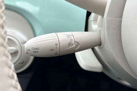 MX68LKE FIAT 500 1.2 Lounge 3dr Thumbnail #35