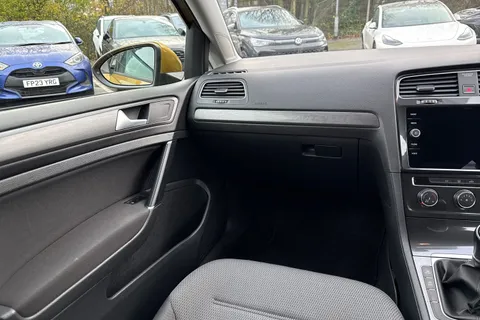 SD18BNU Volkswagen Golf 1.5 TSI EVO SE 5dr Thumbnail #14