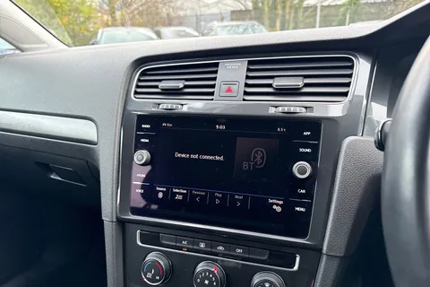 SD18BNU Volkswagen Golf 1.5 TSI EVO SE 5dr Thumbnail #29