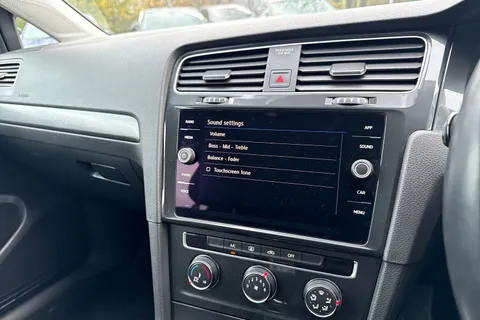 SD18BNU Volkswagen Golf 1.5 TSI EVO SE 5dr Thumbnail #32