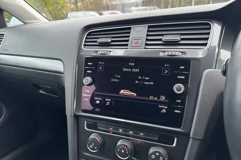 SD18BNU Volkswagen Golf 1.5 TSI EVO SE 5dr Thumbnail #33