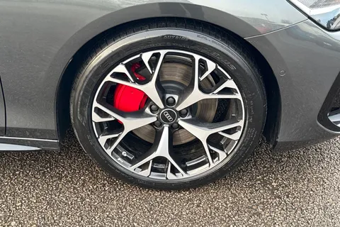  Audi A6 Saloon 2.0 TDI Edition 1 S Tronic quattro Euro 6 (s/s) 4dr Thumbnail #11