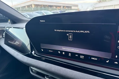  Audi A6 Saloon 2.0 TDI Edition 1 S Tronic quattro Euro 6 (s/s) 4dr Thumbnail #39