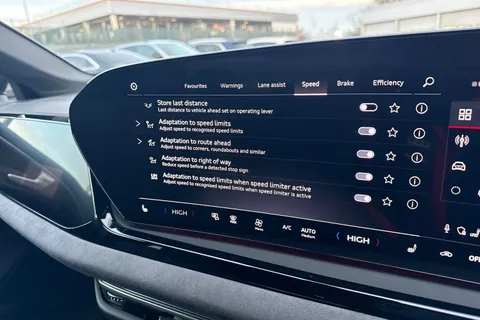  Audi A6 Saloon 2.0 TDI Edition 1 S Tronic quattro Euro 6 (s/s) 4dr Thumbnail #44