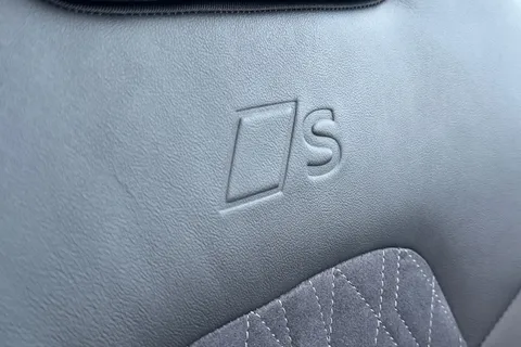  Audi A6 Saloon 2.0 TDI Edition 1 S Tronic quattro Euro 6 (s/s) 4dr Thumbnail #60