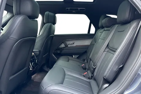 KT25EXH Land Rover Range Rover Sport 3.0 D300 Dynamic SE 5dr Auto Thumbnail #5