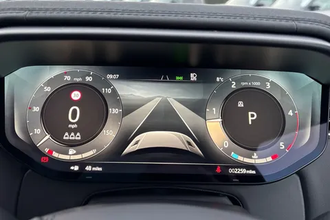 KT25EXH Land Rover Range Rover Sport 3.0 D300 Dynamic SE 5dr Auto Thumbnail #17