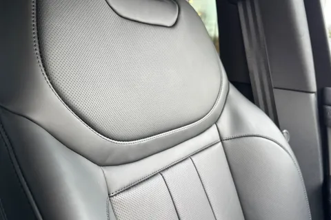 KT25EXH Land Rover Range Rover Sport 3.0 D300 Dynamic SE 5dr Auto Thumbnail #48