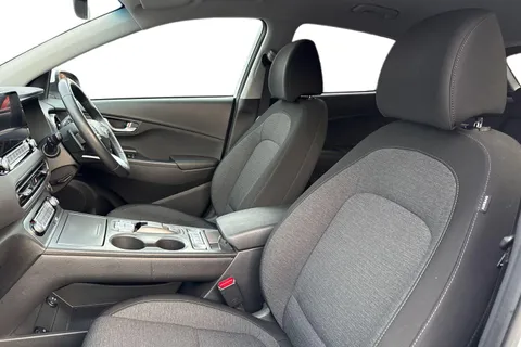 SB72NCJ Hyundai Kona 64kWh Premium Auto 5dr (10.5kW Charger) Thumbnail #16