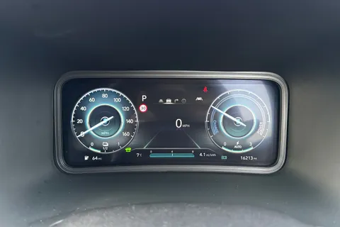 SB72NCJ Hyundai Kona 64kWh Premium Auto 5dr (10.5kW Charger) Thumbnail #41