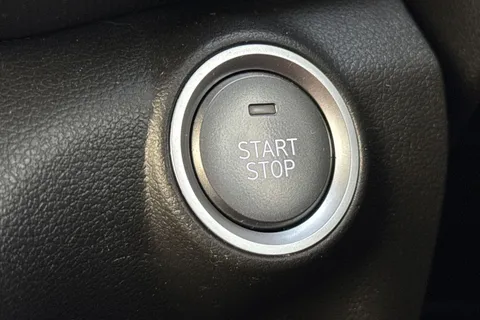 SB72NCJ Hyundai Kona 64kWh Premium Auto 5dr (10.5kW Charger) Thumbnail #44