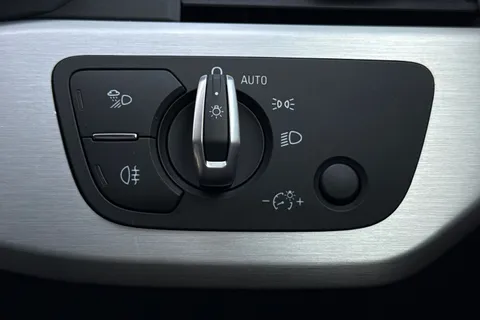 PJ71NOU Audi A5 40 TFSI 204 S Line 2dr S Tronic Thumbnail #30