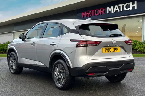 P80JPP Nissan Qashqai 1.3 DIG-T MHEV Acenta Premium XTRON Euro 6 (s/s) 5dr Thumbnail #3
