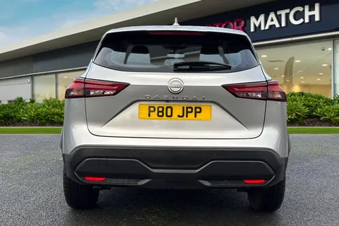 P80JPP Nissan Qashqai 1.3 DIG-T MHEV Acenta Premium XTRON Euro 6 (s/s) 5dr Thumbnail #5