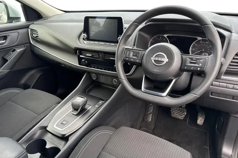 P80JPP Nissan Qashqai 1.3 DIG-T MHEV Acenta Premium XTRON Euro 6 (s/s) 5dr Thumbnail #14