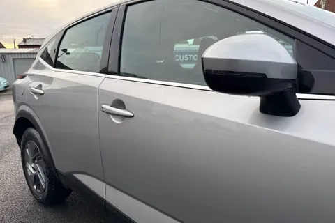 P80JPP Nissan Qashqai 1.3 DIG-T MHEV Acenta Premium XTRON Euro 6 (s/s) 5dr Thumbnail #25