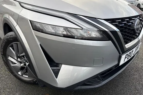 P80JPP Nissan Qashqai 1.3 DIG-T MHEV Acenta Premium XTRON Euro 6 (s/s) 5dr Thumbnail #33