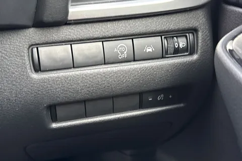 P80JPP Nissan Qashqai 1.3 DIG-T MHEV Acenta Premium XTRON Euro 6 (s/s) 5dr Thumbnail #35