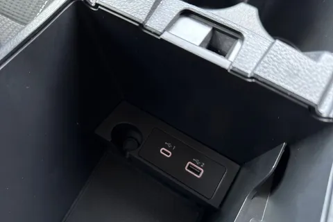 P80JPP Nissan Qashqai 1.3 DIG-T MHEV Acenta Premium XTRON Euro 6 (s/s) 5dr Thumbnail #46