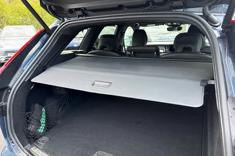 DP22SFY Volvo Xc60 2.0 B4D R DESIGN 5dr AWD Geartronic Thumbnail #26