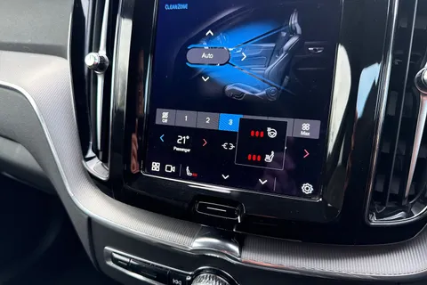 DP22SFY Volvo Xc60 2.0 B4D R DESIGN 5dr AWD Geartronic Thumbnail #34