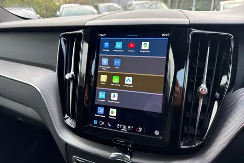 DP22SFY Volvo Xc60 2.0 B4D R DESIGN 5dr AWD Geartronic Thumbnail #38