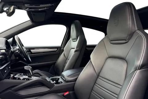 VX23RKO Porsche Cayenne 3.0T V6 Platinum Edition TiptronicS 4WD Euro 6 (s/s) 5dr Thumbnail #17