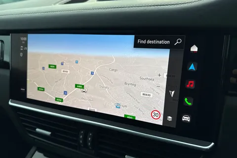 VX23RKO Porsche Cayenne 3.0T V6 Platinum Edition TiptronicS 4WD Euro 6 (s/s) 5dr Thumbnail #18