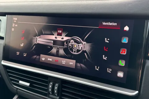 VX23RKO Porsche Cayenne 3.0T V6 Platinum Edition TiptronicS 4WD Euro 6 (s/s) 5dr Thumbnail #23