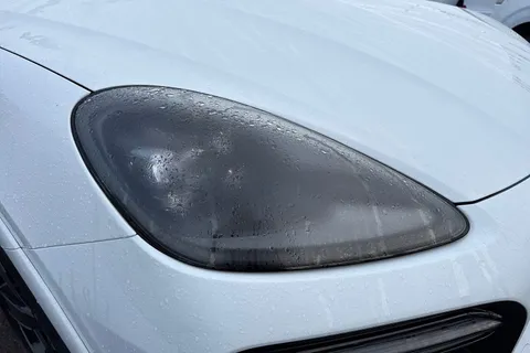 VX23RKO Porsche Cayenne 3.0T V6 Platinum Edition TiptronicS 4WD Euro 6 (s/s) 5dr Thumbnail #32