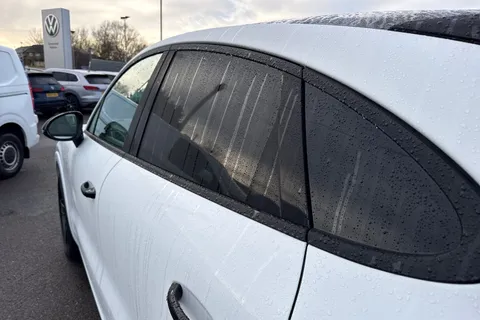 VX23RKO Porsche Cayenne 3.0T V6 Platinum Edition TiptronicS 4WD Euro 6 (s/s) 5dr Thumbnail #35