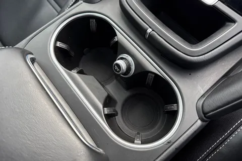 VX23RKO Porsche Cayenne 3.0T V6 Platinum Edition TiptronicS 4WD Euro 6 (s/s) 5dr Thumbnail #44