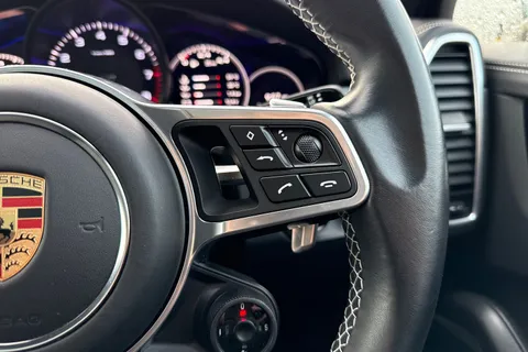 VX23RKO Porsche Cayenne 3.0T V6 Platinum Edition TiptronicS 4WD Euro 6 (s/s) 5dr Thumbnail #49