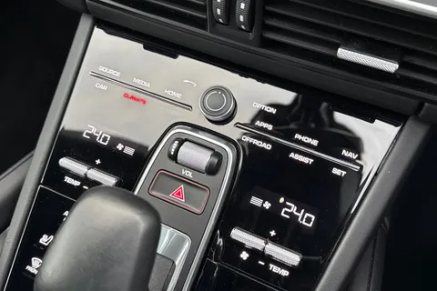 VX23RKO Porsche Cayenne 3.0T V6 Platinum Edition TiptronicS 4WD Euro 6 (s/s) 5dr Thumbnail #53