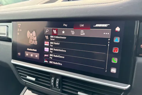 VX23RKO Porsche Cayenne 3.0T V6 Platinum Edition TiptronicS 4WD Euro 6 (s/s) 5dr Thumbnail #56