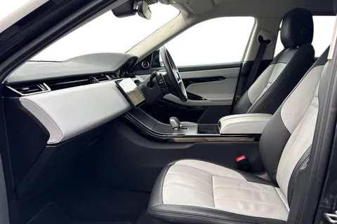 KM74FDK Land Rover Range Rover Evoque 2.0 D200 Dynamic HSE 5dr Auto Thumbnail #4